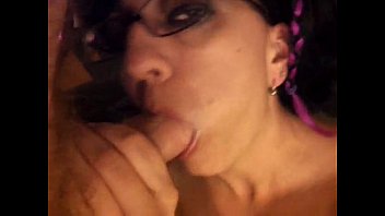 eating my wifes pussy