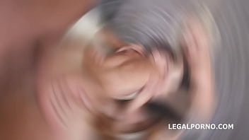 tall guy short girl sex