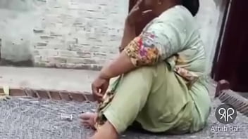 pakistani phudi