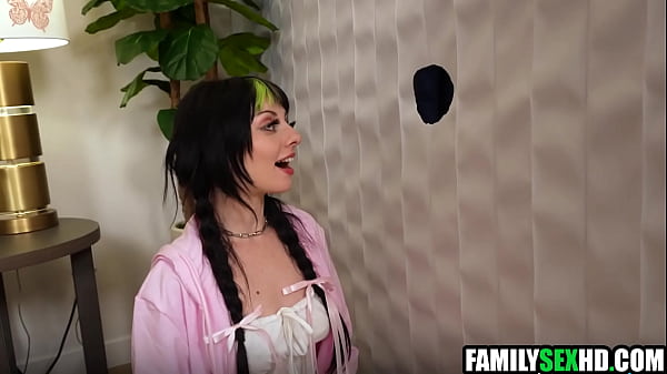 wall vk swinger
