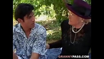guy seduces guy