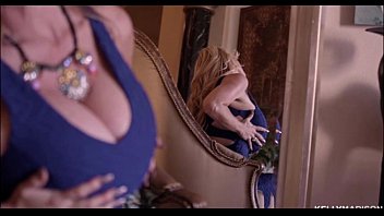 sara jay and kelly divine