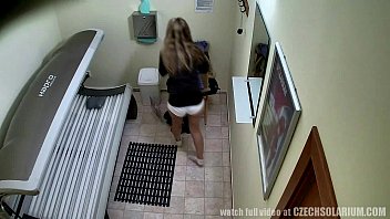 big boobs fight