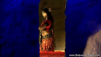 latest hollywood hot videos