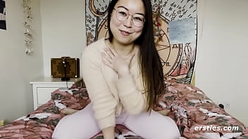 thick black lesbians eating pussy